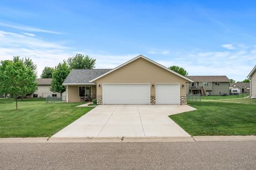 235 Field Crest Blvd Ne, Cokato, MN, 55321-4365 | Card Image