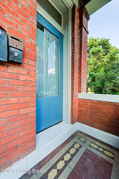 2-113 E Saint Catherine St, Louisville, KY, 40203 | Card Image