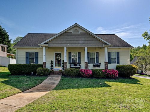 1009 Preston Dr, Lowell, NC, 28098-2208 | Card Image