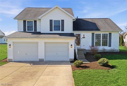 2382 Mount Pleasant St Ne, Canton, OH, 44721-1436 | Card Image