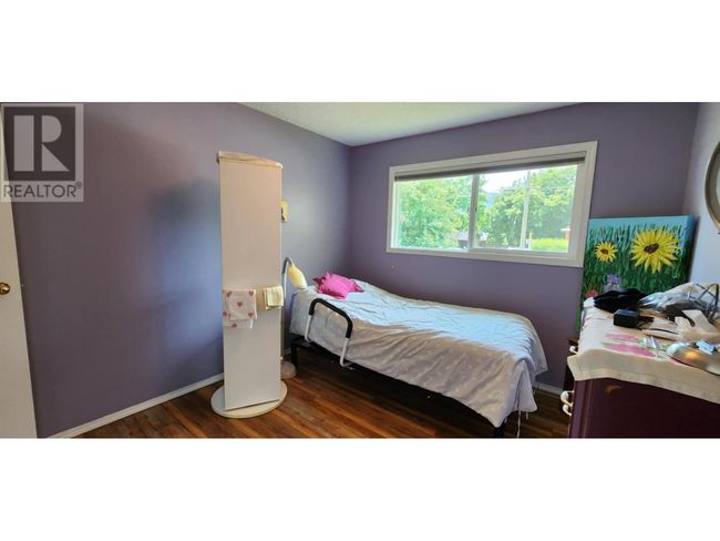 1989 Glencaird St, Home with 3 bedrooms, 1 bathrooms and 1 parking in Lumby BC | Image 10