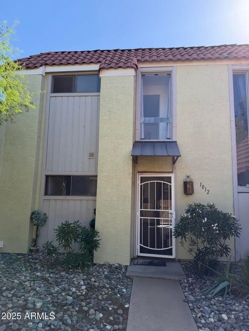 1012 E Highland Ave, Phoenix, AZ, 85014-3636 | Card Image