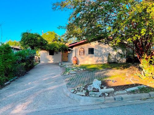 300 El Paso St, Austin, TX, 78704-6324 | Card Image