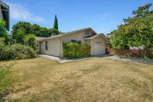 614 W Poplar Street, Stockton, CA, 95203 | Card Image