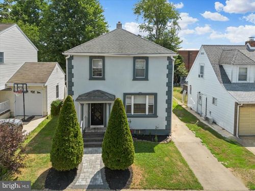 28 Thropp Ave, Hamilton, NJ, 08610-4008 | Card Image