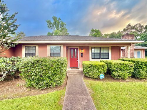 2735 Webster St, Liberty, TX, 77575-5118 | Card Image