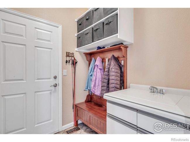 Garage entry to mud room | Image 19