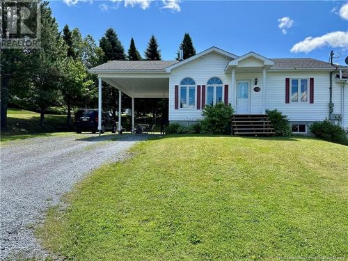 139 Av Belisle, Edmundston, NB, E3V4C7 | Card Image
