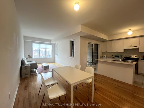 31 Jaffna Lane, Markham, ON, L6C0X7 | Card Image