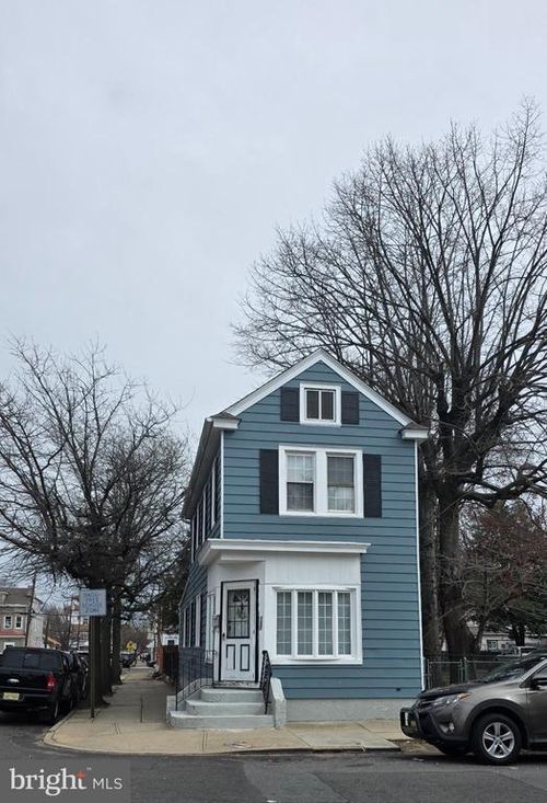 102 Randall Avenue, TRENTON, NJ, 08611 | Card Image