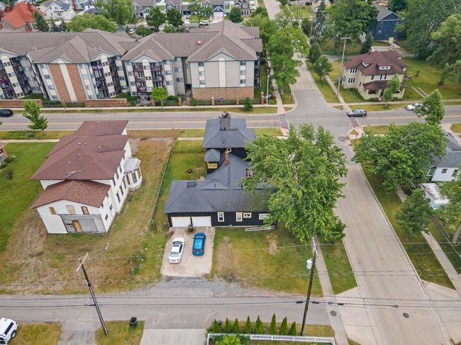 390 W Muskegon Ave, House other with 5 bedrooms, 4 bathrooms and null parking in Muskegon MI | Image 37