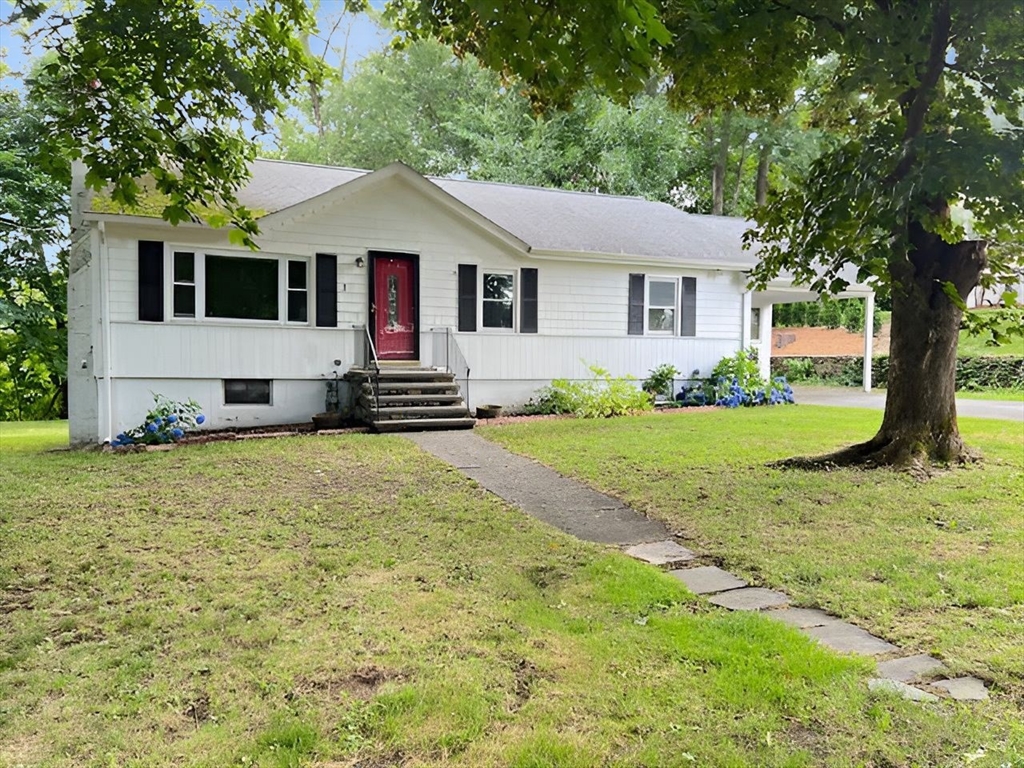 Hollywood Dr, North Grafton, MA 01536