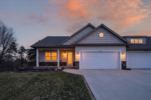 1956 Aspen Valley Ln, Ionia, MI, 48846-2084 | Card Image