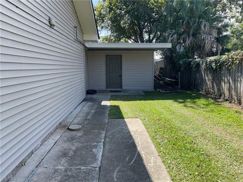 10518 Trenton St, River Ridge, LA, 70123-1262 | Card Image