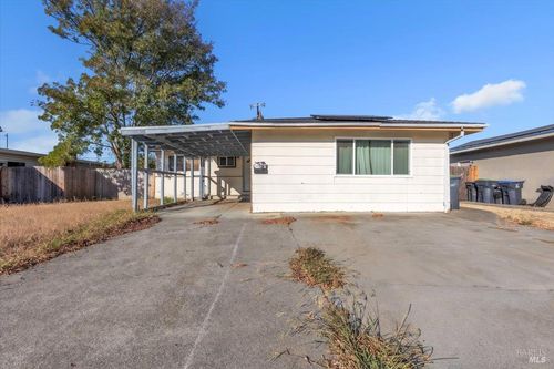 2207 Santa Cruz Drive, Fairfield, CA, 94533 | Card Image