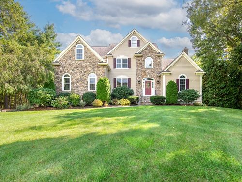 51 Reservoir Rd, Cumberland, RI, 02864-1657 | Card Image