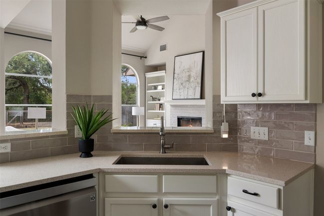 4604 Hibiscus Valley Dr, House other with 4 bedrooms, 3 bathrooms and 4 parking in Austin TX | Image 19