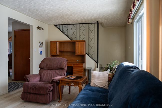998169 Highway 11, House other with 3 bedrooms, 2 bathrooms and 6 parking in New Liskeard ON | Image 11