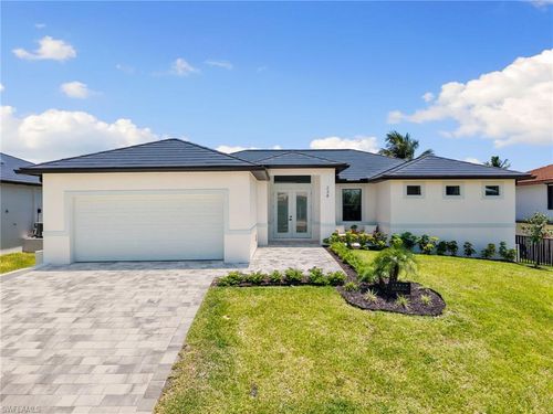 238 2nd St, BONITA SPRINGS, FL, 34134-7303 | Card Image