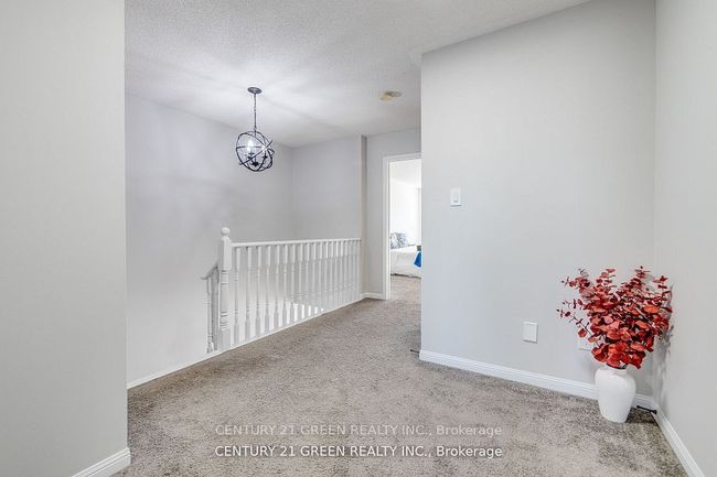 607 Willmott Cres, House attached with 4 bedrooms, 4 bathrooms and 2 parking in Milton ON | Image 18