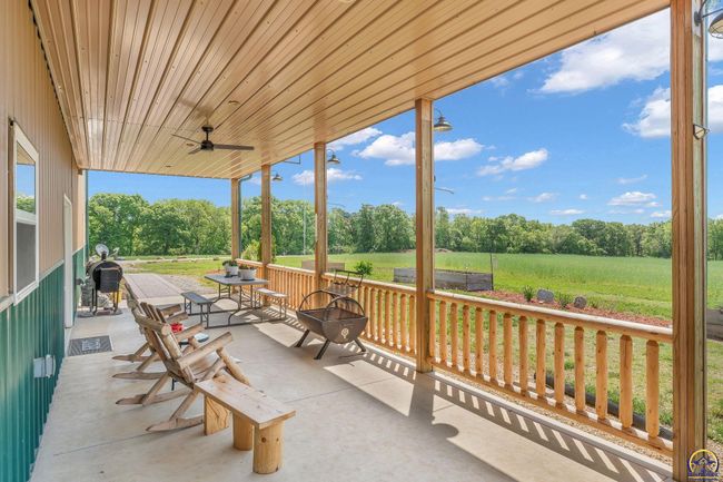 14426 110 Th St, House other with 5 bedrooms, 3 bathrooms and null parking in Oskaloosa KS | Image 54