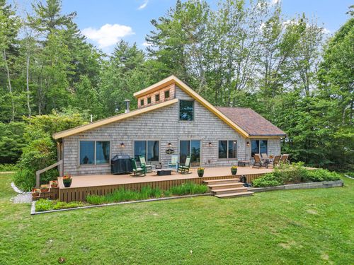 9 Broad Reach Road, Chebeague Island, ME, 04017 | Card Image