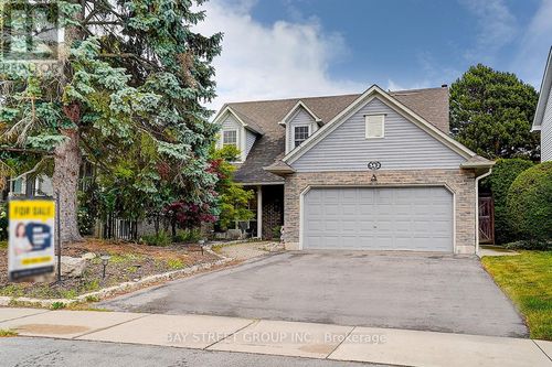 342 Regal Briar Street, Whitby (Blue Grass Meadows), ON, L1N6N1 | Card Image