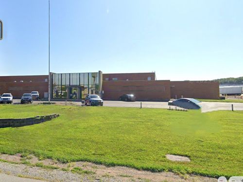 801 1st St E, Milan, IL, 61264-3102 | Card Image