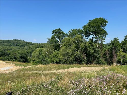 3055 Chestnut Ridge Dr, Jefferson Hills, PA, 15025-5235 | Card Image