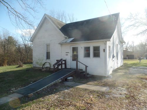 13349 W First St, Jasonville, IN, 47438-6220 | Card Image