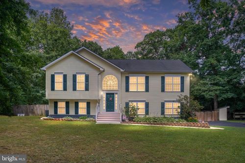 288 Cropp Rd, Fredericksburg, VA, 22406-4014 | Card Image
