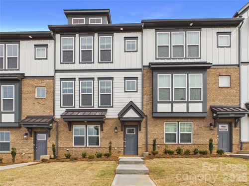 3013 Rexton Ln, Charlotte, NC, 28262-5742 | Card Image