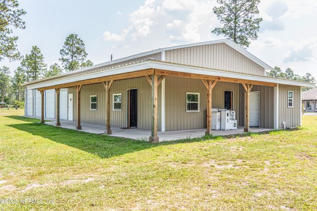 14157 Glen Farms Dr, House other with 4 bedrooms, 3 bathrooms and null parking in Glen St. Mary FL | Image 33