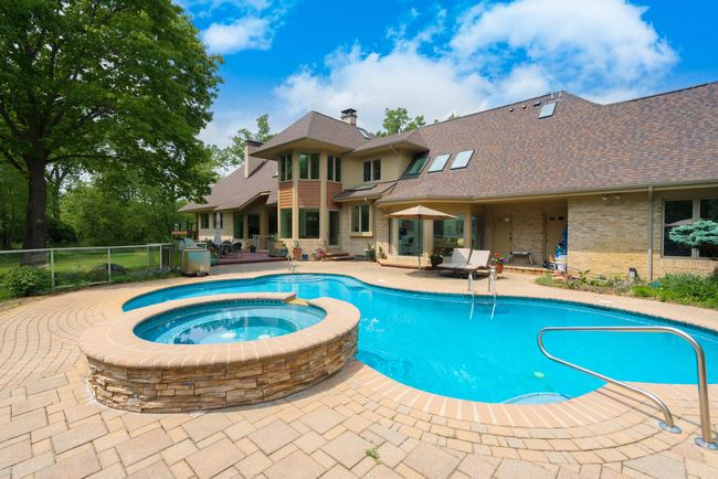 4911 Red Fox Run, House other with 6 bedrooms, 8 bathrooms and null parking in Ann Arbor MI | Image 13