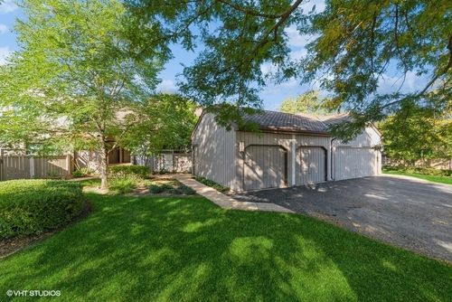 d-1290 Oak Hill Rd, Lake Barrington, IL, 60010-3811 | Card Image
