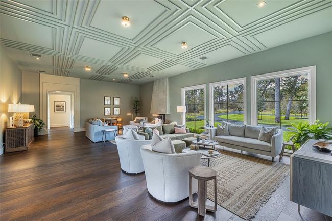 830 S Weyand Rd, Home with 4 bedrooms, 6 bathrooms and null parking in Round Top TX | Image 4
