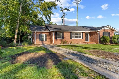 2206 White Oak Dr, Valdosta, GA, 31602-2324 | Card Image