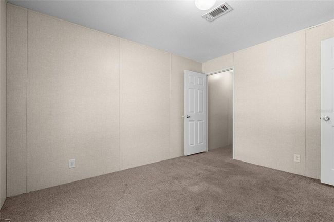 2005 Ne 185 Th St, House other with 3 bedrooms, 2 bathrooms and null parking in CITRA FL | Image 32