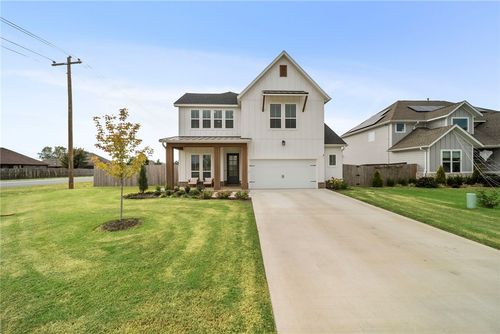 2814 S 20th St, Rogers, AR, 72758-6190 | Card Image