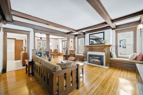 26 Belvidere St, Springfield, MA, 01108-3005 | Card Image