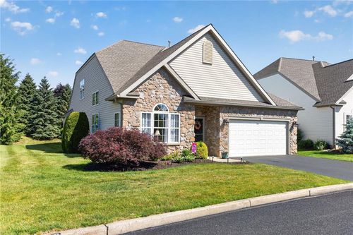 6616 Blue Heather Ct, Macungie, PA, 18062-8493 | Card Image