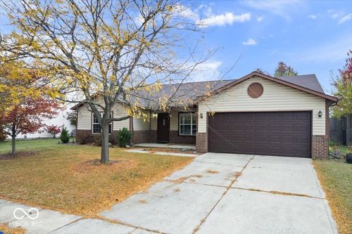 10055 Plantana Blvd, Fishers, IN, 46038-5529 | Card Image