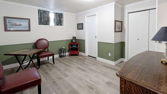 3503 Cedarille Drive Sw, House other with 5 bedrooms, 2 bathrooms and 2 parking in Calgary AB | Image 36