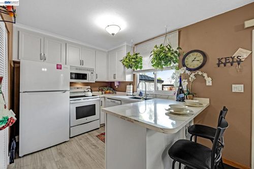 3734 Carrigan Cmn, Livermore, CA, 94550-4857 | Card Image