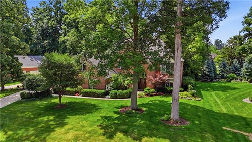2534 Oakmoor Ln, Dayton, OH, 45459-1285 | Card Image