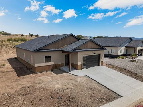 324 Sunflower Ln, Bayfield, CO, 81122-9919 | Card Image