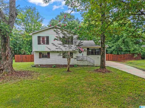 1813 Linden St, LEEDS, AL, 35094-5827 | Card Image