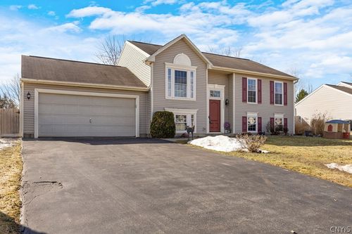 5722 Boulia Dr, Clay, NY, 13041-6922 | Card Image