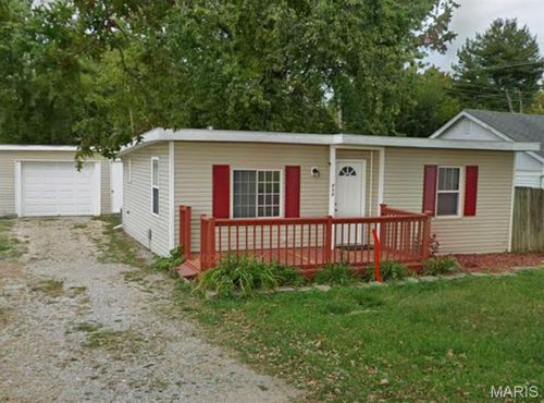 939 Green Mount Ln, Belleville, IL, 62220-3458 | Card Image