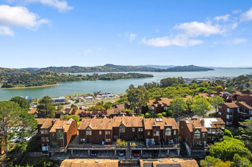 363 Headlands Ct, Sausalito, CA, 94965-3002 | Card Image